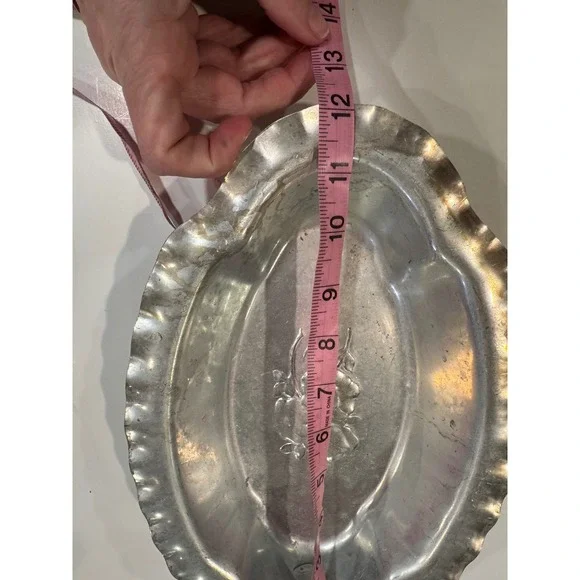 Nasco Italian Pewter Oval Scalloped Edge Trinket Dish Floral Embossed Vintage - Picture 6 of 7